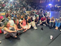 small group  juniors  hip-hop / enkel voor reeds leden van de selectiegroep en geslaagden in de auditie